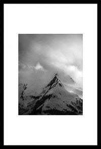 Photographie encadrée noire de montagnes - 20 po x 30 po