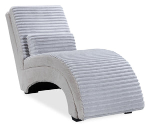 Fauteuil long de détente Cleo de 26 po en tissu de fausse fourrure très douce avec coussin décoratif - gris clair