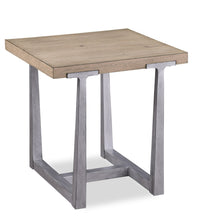  Table de bout Alton moderne de 24 po - chêne clair avec pattes grises en métal