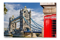 Tower Bridge with Red Phone Booths in London 16 po x 24 po : Oeuvre d’art murale en panneau de tissu sans cadre