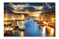 Grand Canal At Night, Venice 28 po x 42 po : Oeuvre d’art murale en panneau de tissu sans cadre