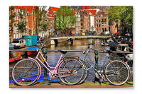 Amsterdam, Canals and Bikes 16 po x 24 po : Oeuvre d’art murale en panneau de tissu sans cadre
