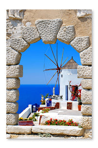 Windmill Through An Old Window in Santorini Island 24 po x 36 po : Oeuvre d’art murale en panneau de tissu sans cadre