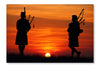 Pipers At Sunset 28 po x 42 po : Oeuvre d’art murale en panneau de tissu sans cadre