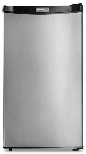 Réfrigérateur compact Danby de 3,2 pi³ - noir avec porte en acier impeccable