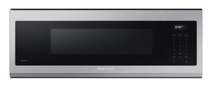 Four à micro-ondes à hotte intégrée à profil bas Samsung de 1,1 pi³ - ME11A7710DS/AC