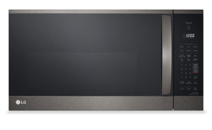 Four à micro-ondes à hotte intégrée intelligent LG de 1,8 pi³ - MVEM1825D